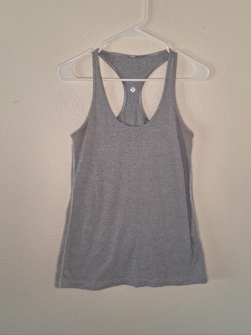 lululemon athletica Gray And White Racerback Tank - Medium